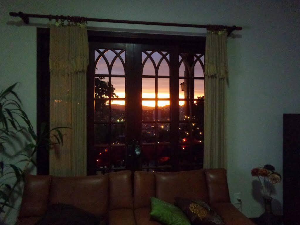 Pousada Casa da Pedra Blumenau Bagian luar foto