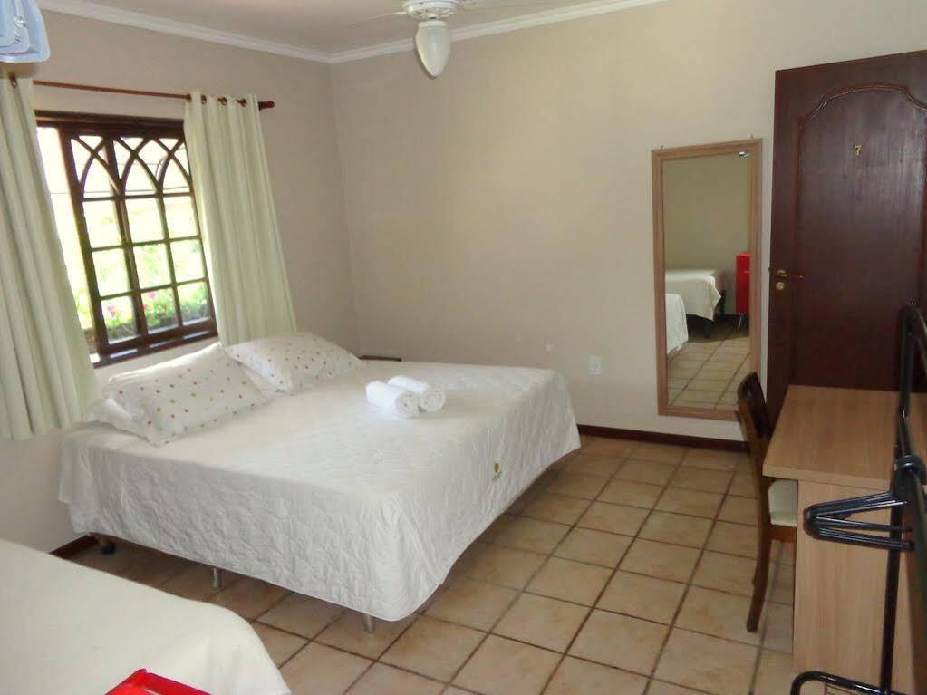 Pousada Casa da Pedra Blumenau Bagian luar foto