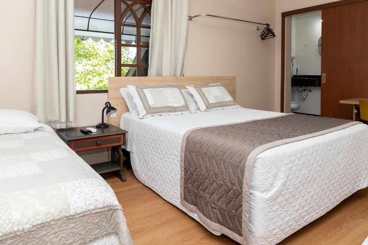 Pousada Casa da Pedra Blumenau Bagian luar foto