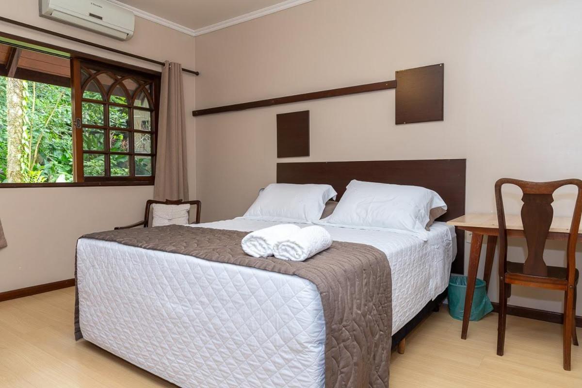 Pousada Casa da Pedra Blumenau Bagian luar foto